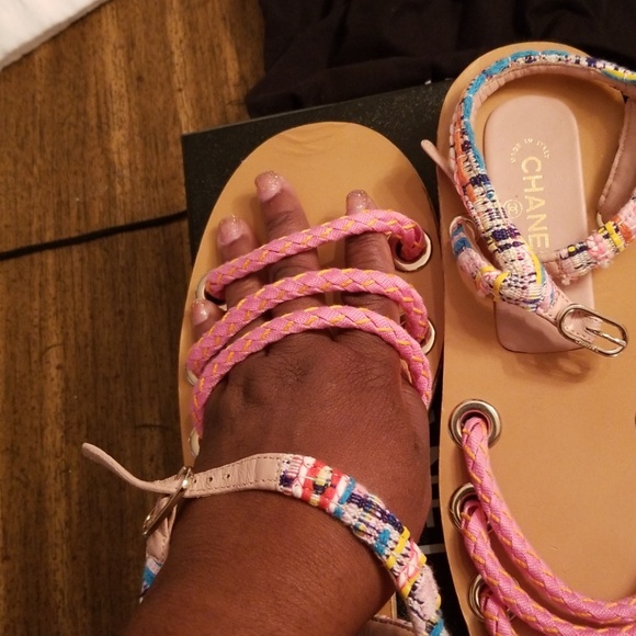 Chanel flat sandals - Picture 4 of 8